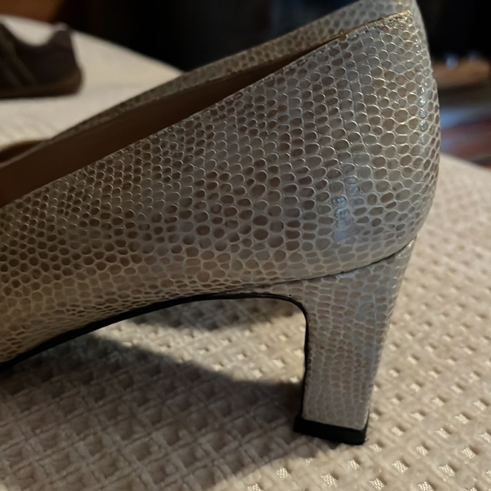 Stuart Weitzman Platino Washed Python Embossed He… - image 5